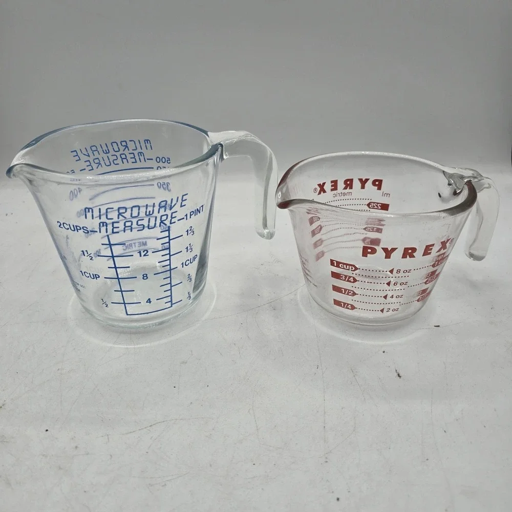 Lot of 2 Pyrex Glass Measuring Cups 2 Cup Blue & 1 Cup Red Lettering